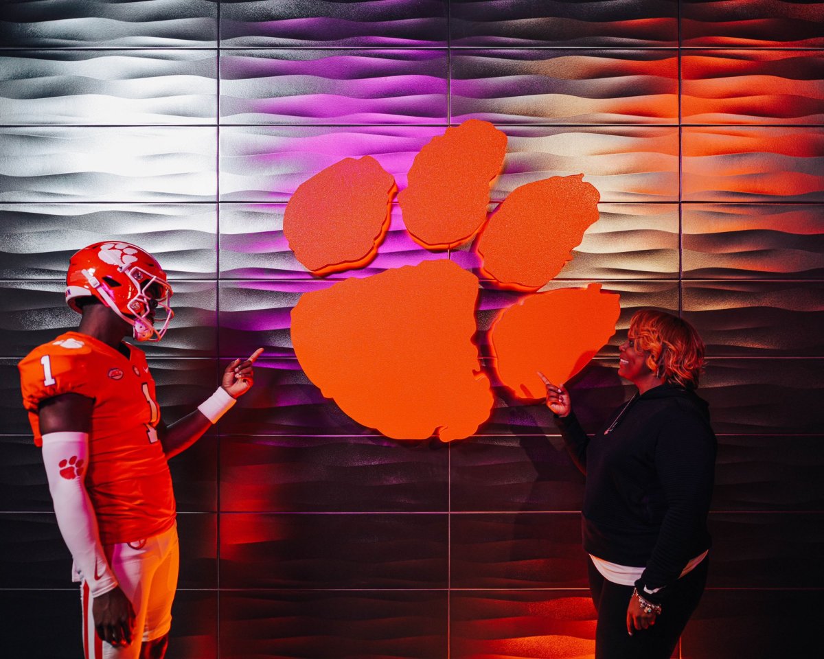 Air Noland Commits on Saturday. Where does Clemson Football Stand