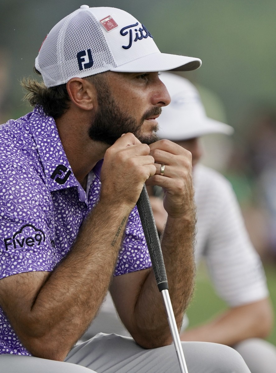 Max Homa ponders a putt on the 18th hole