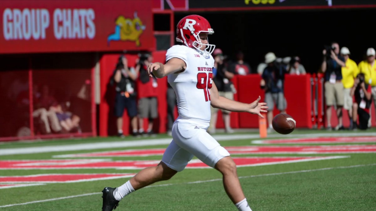 Chicago Bears Sign Former Rutgers Punter Ryan Anderson Sports