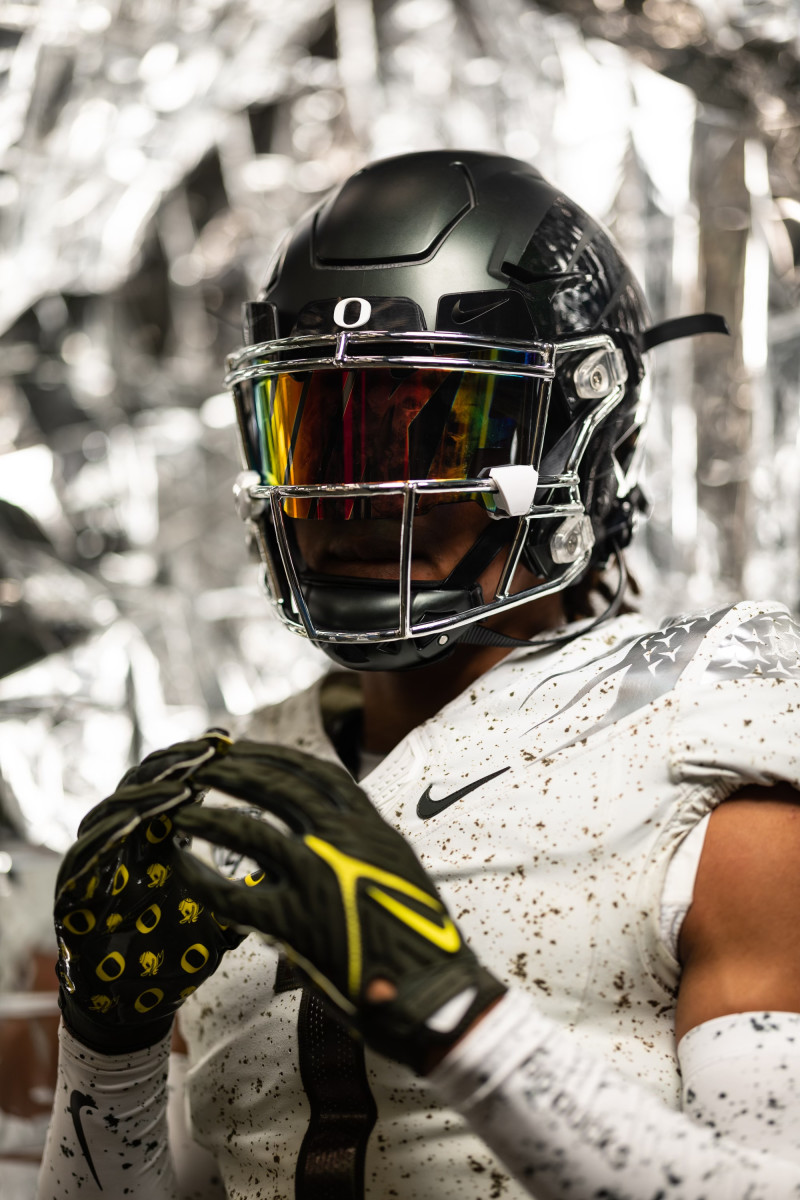 Oregon Recruiting: Safety Aaron Flowers Details Oregon Football Commitment - Sports Illustrated