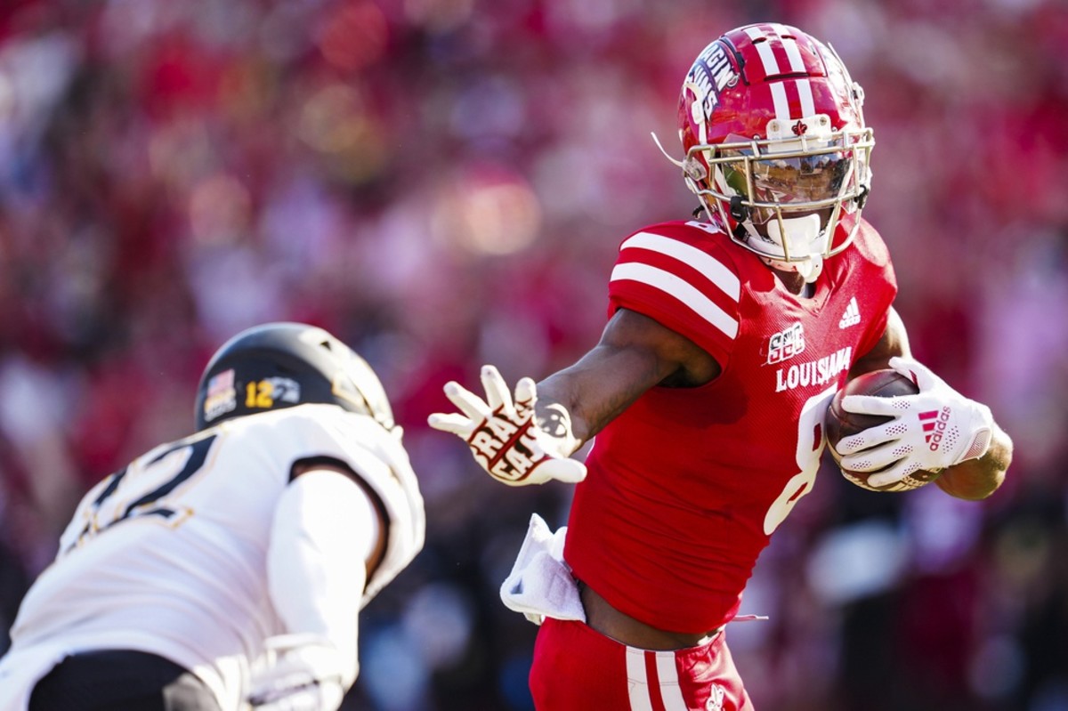 Dec 4, 2021; Lafayette, LA, USA; Louisiana Ragin Cajuns wide receiver Michael Jefferson (8) runs against the Appalachian State Mountaineers in the first half during the Sun Belt Conference championship game. Mandatory Credit: Andrew Wevers-USA TODAY Sports