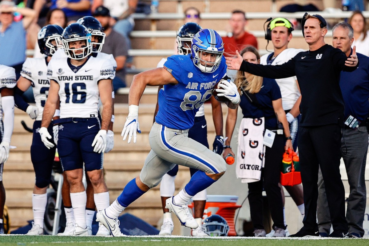 Sep 18, 2021; Colorado Springs, Colorado, USA; Air Force Falcons tight end Kyle Patterson (88) runs the ball on a reception against the Utah State Aggies in the first quarter at Falcon Stadium. Mandatory Credit: Isaiah J. Downing-USA TODAY Sports