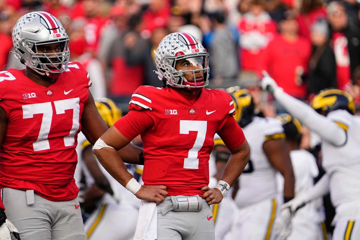 Ohio State QB CJ Stroud (7) and LT Paris Johnson Jr. (77)