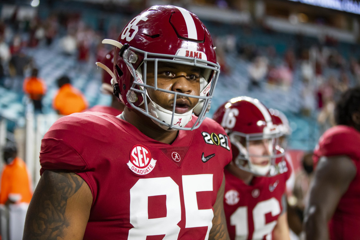 Alabama Crimson Tide tight end Kendall Randolph (85) against the Ohio State Buckeyes in the 2021 College Football Playoff National Championship Game.