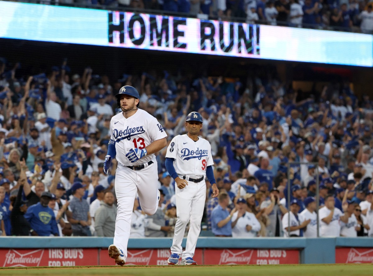 Dodgers News: Walker Buehler Celebrates Milestone For Max Muncy ...