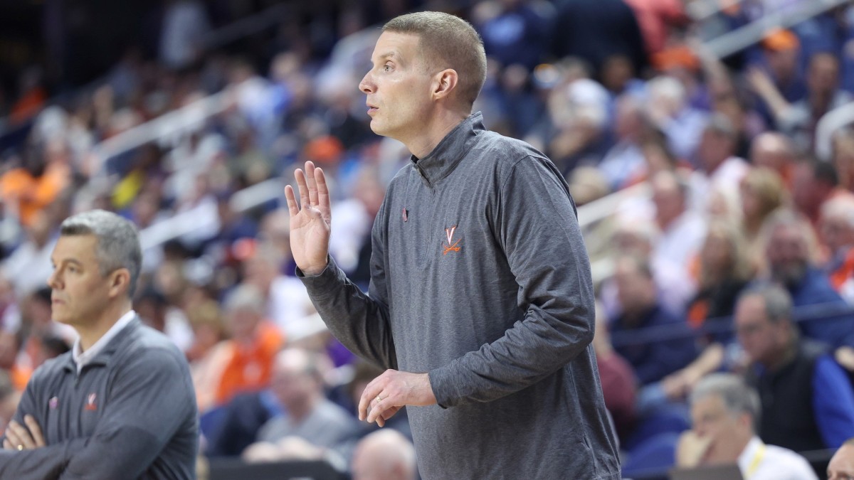 Kyle Getter coaches from the sideline during the Virginia men's basketball game against Clemson in the semifinals of the ACC Men's Basketball Tournament at Greensboro Coliseum.
