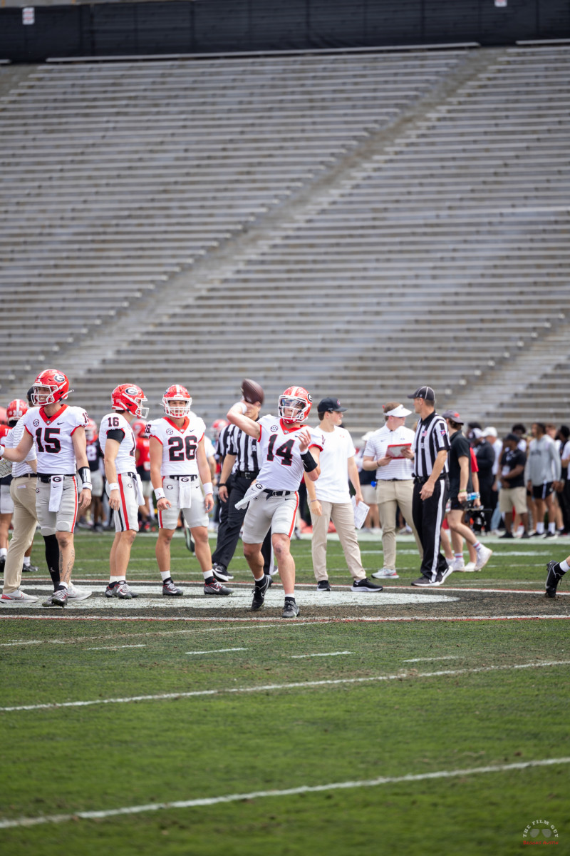 QB, Gunner Stockton