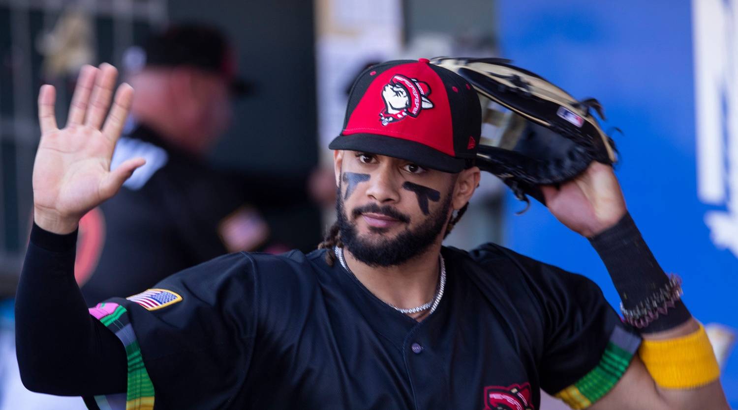 Watch as Tatis Jr. plays for the Chihuahuas during his rehab