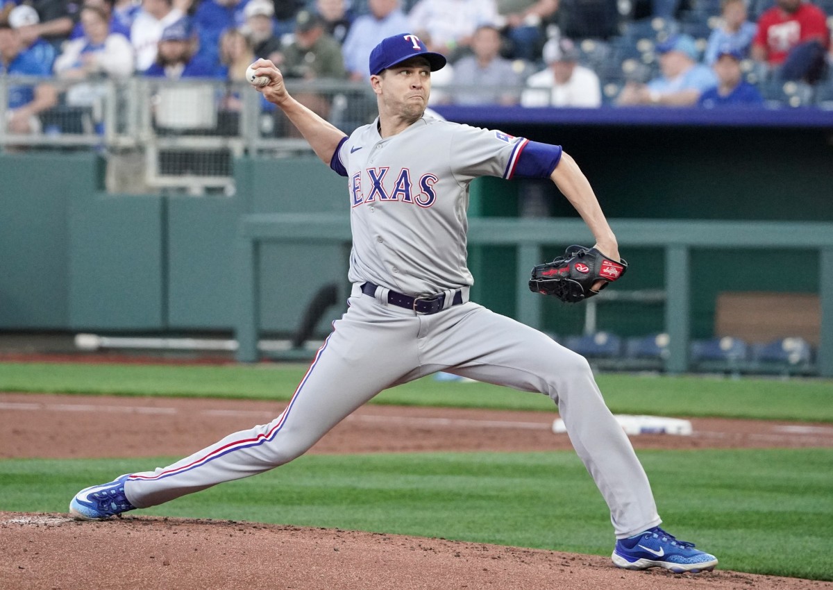 The Evolution of Jacob DeGrom's Pitching Mechanics 