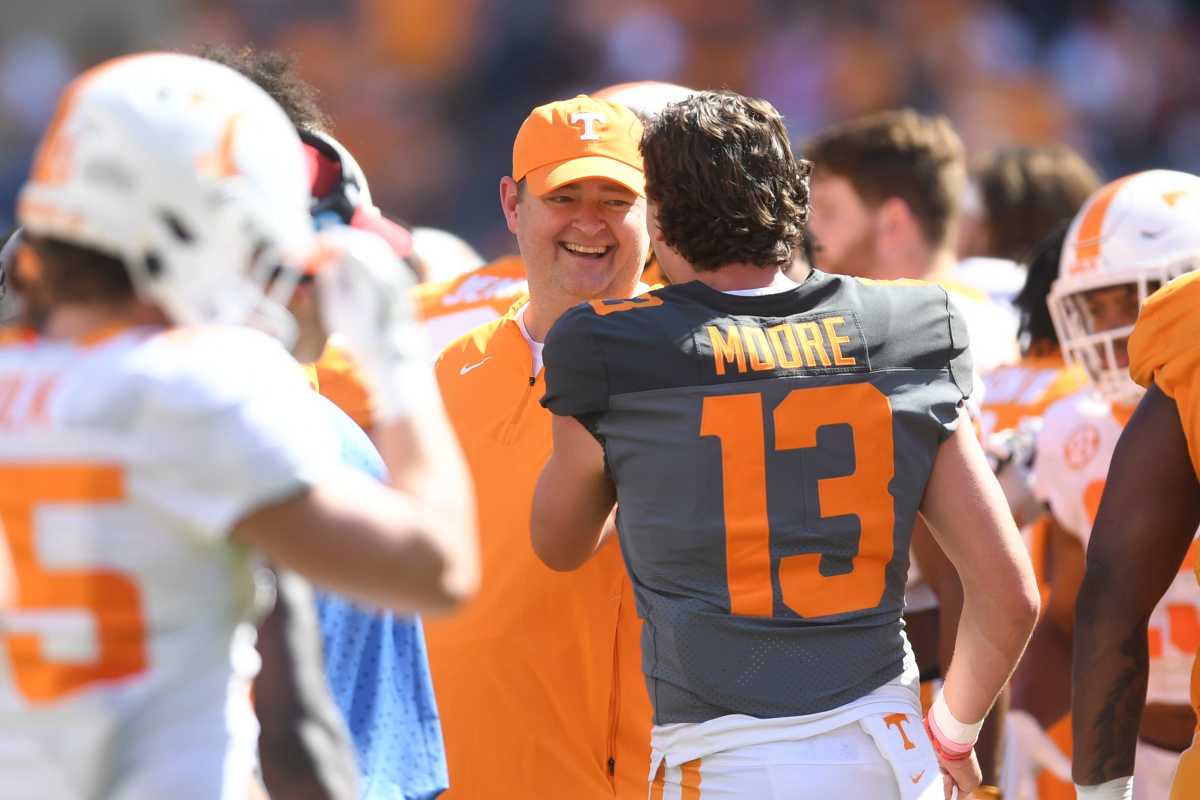 Gaston Moore, Tennessee QB