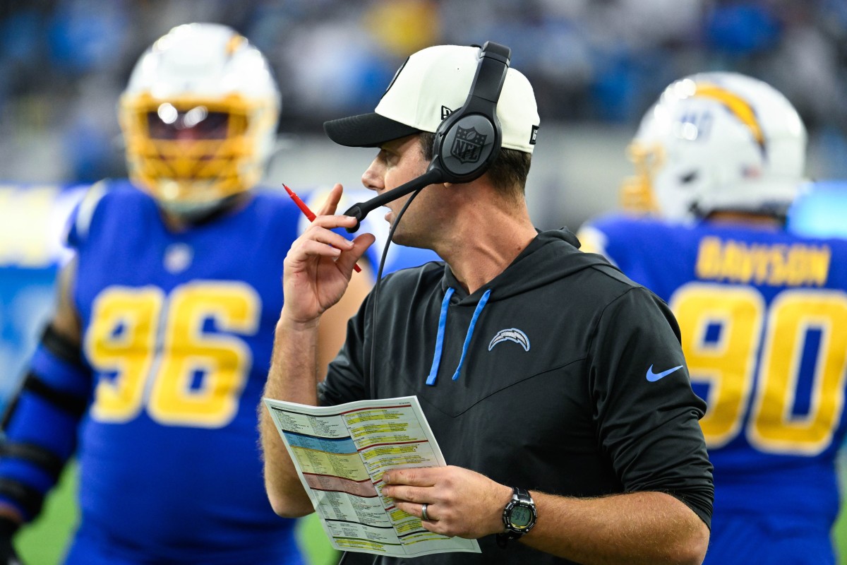 Chargers Notes: Justin Herbert Just Got PAID, Eric Kendricks is a Top 100  Player - Sports Illustrated Los Angeles Chargers News, Analysis and More