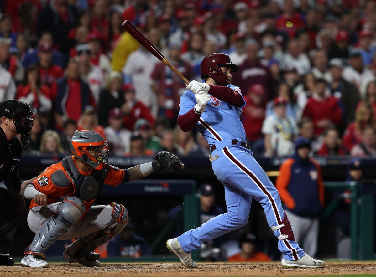 Philadelphia Phillies - Photo of Bryce Harper running on the field