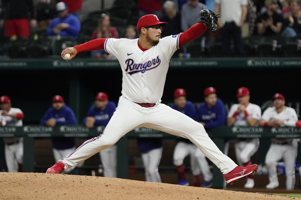 Texas Rangers Reveal Nike City Connect Jerseys, Pay Homage to Dallas-Fort  Worth - Sports Illustrated Texas Rangers News, Analysis and More