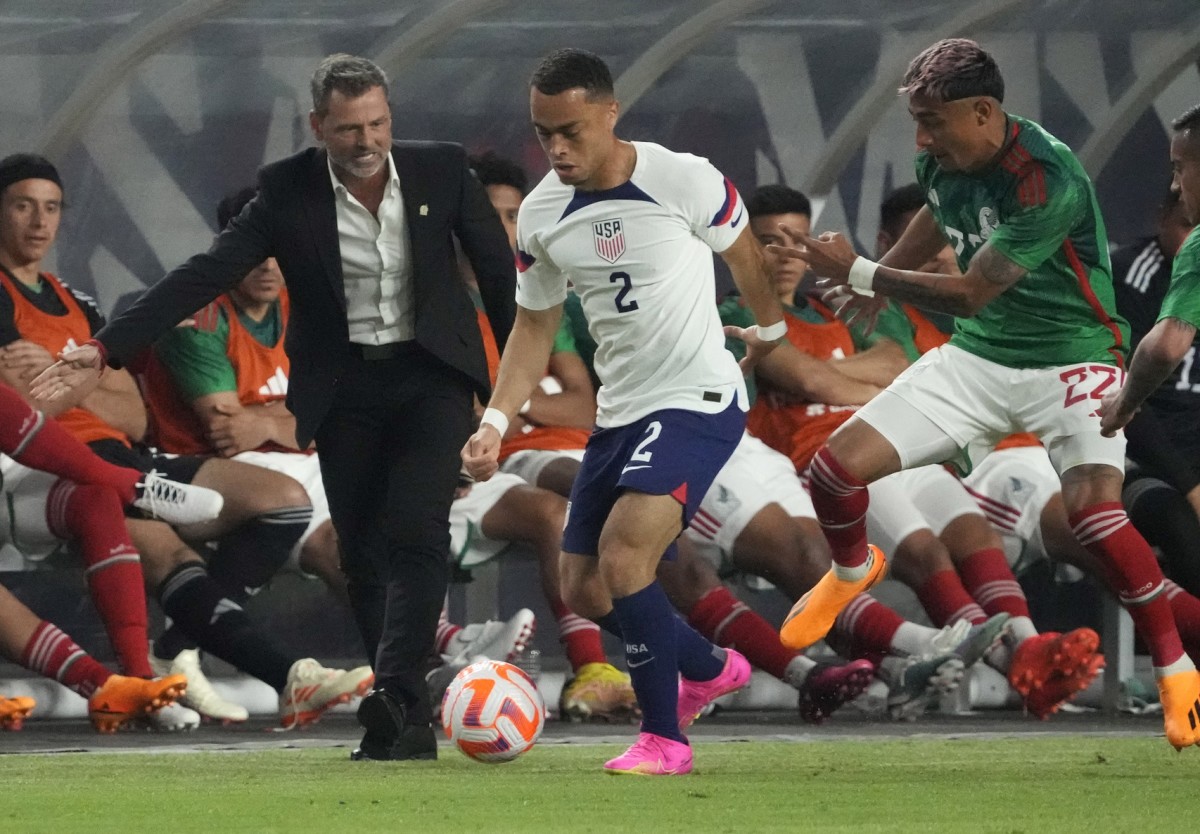 Diego Cocca dirigió su tercer partido con México ante Estados Unidos con empate 1-1