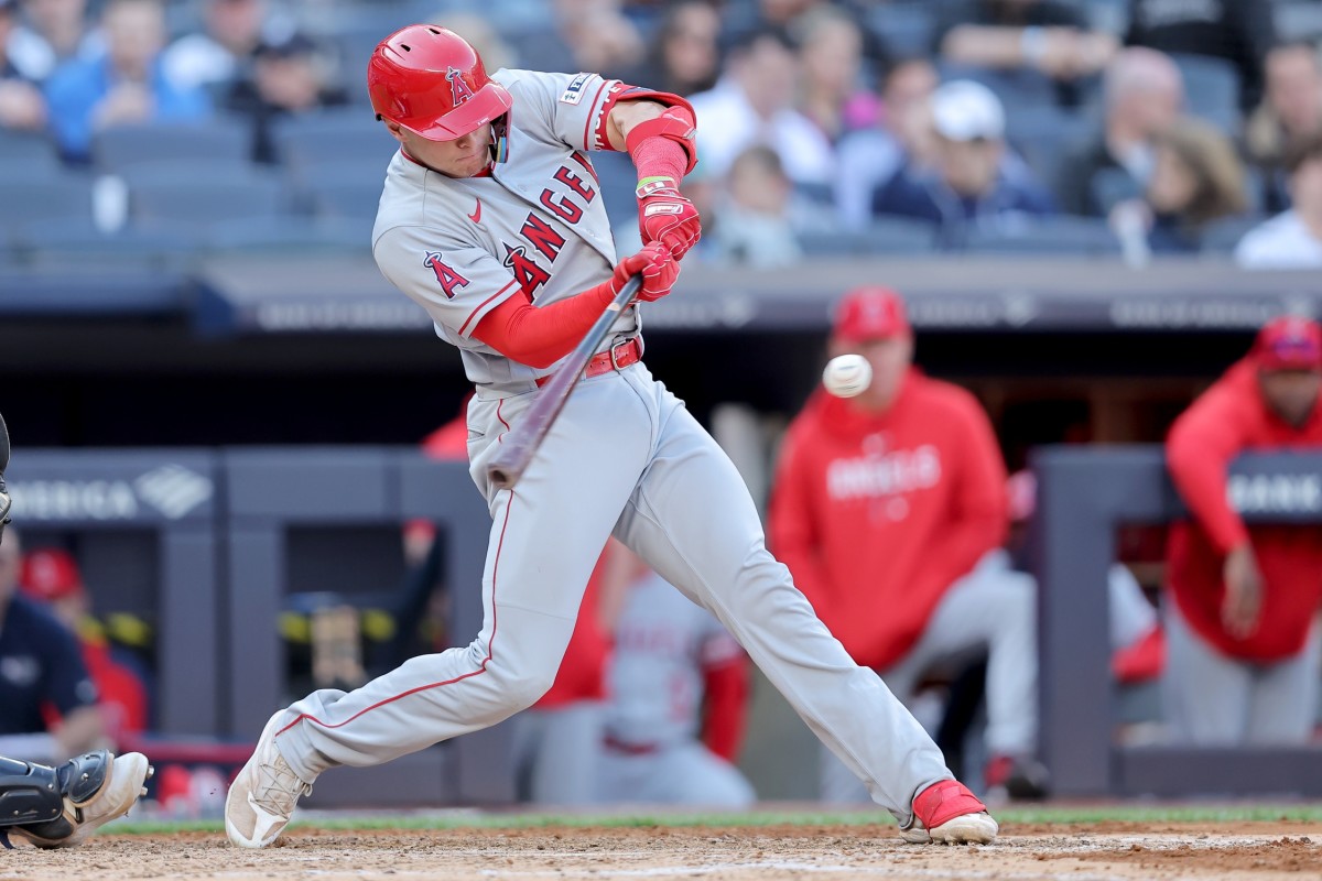 Logan O'Hoppe breaks tie in sixth, Los Angeles Angels edge Washington  Nationals