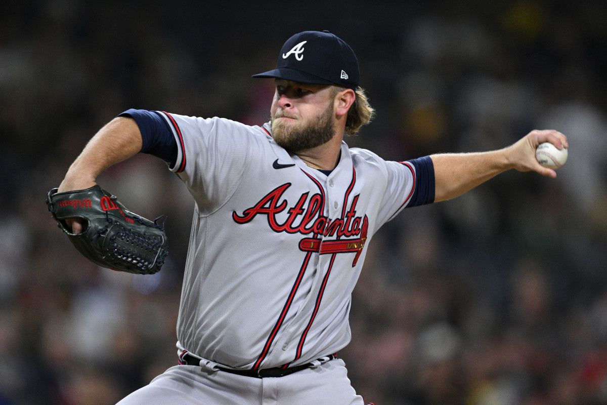 Braves News: AJ Minter agrees to one year deal, avoiding arbitration