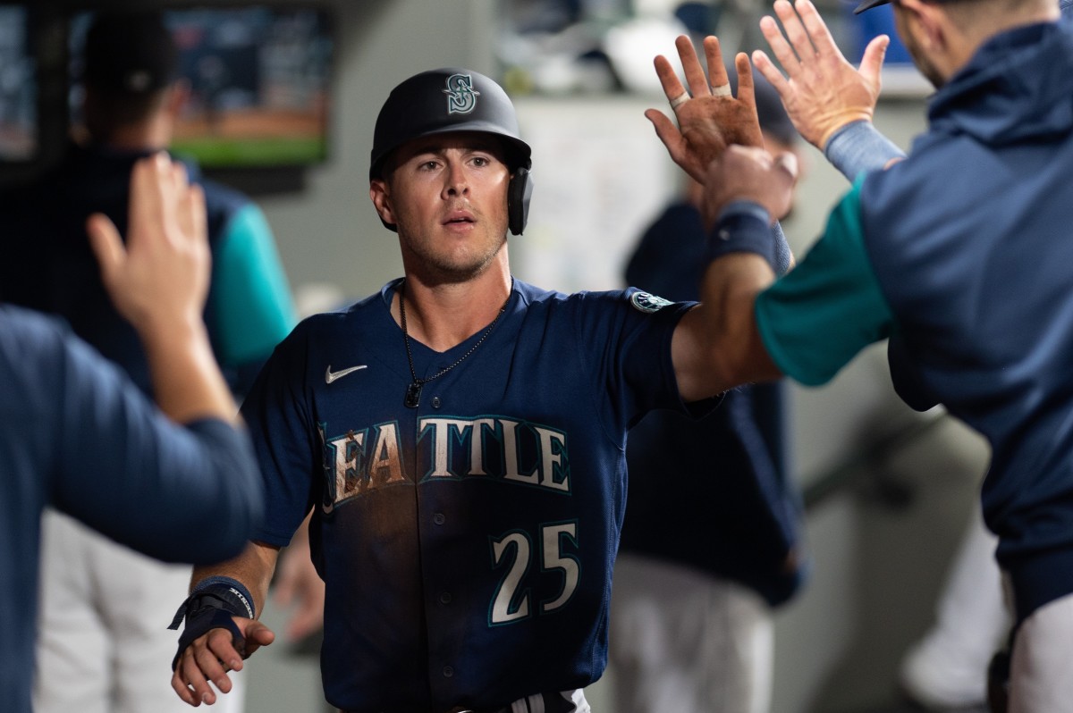 WATCH: Seattle Mariners' Dylan Moore Shares Emotional Moment with Mariners  Fan - Fastball