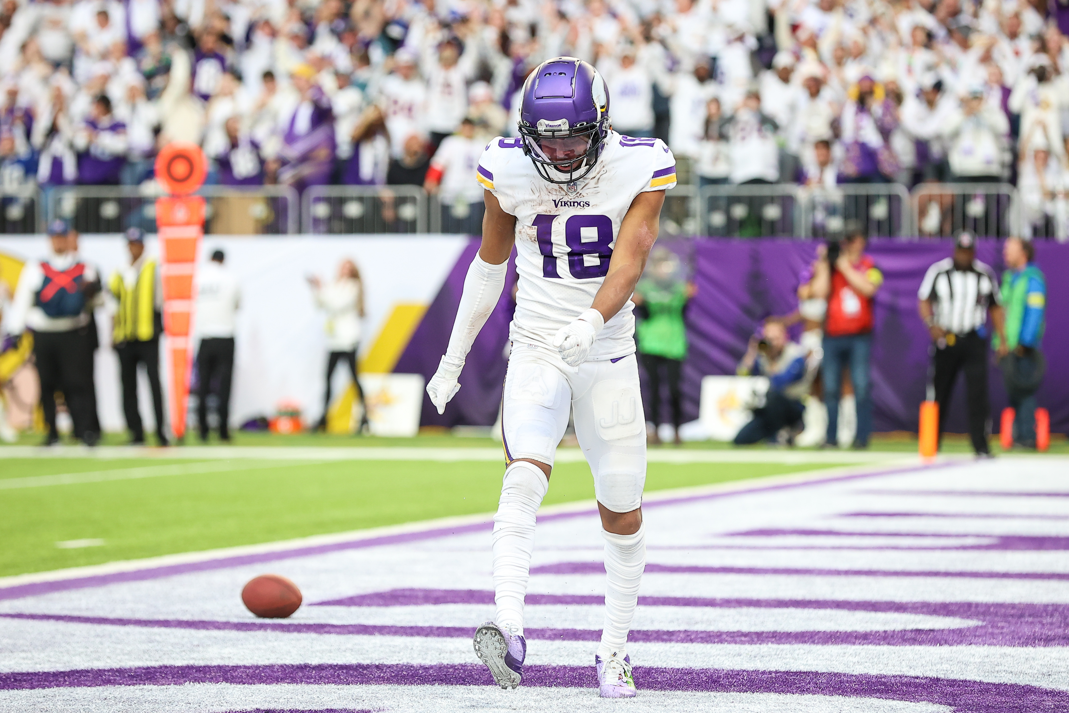 Vikings Exercise WR Justin Jefferson's Fifth-Year Option - Bleacher Nation