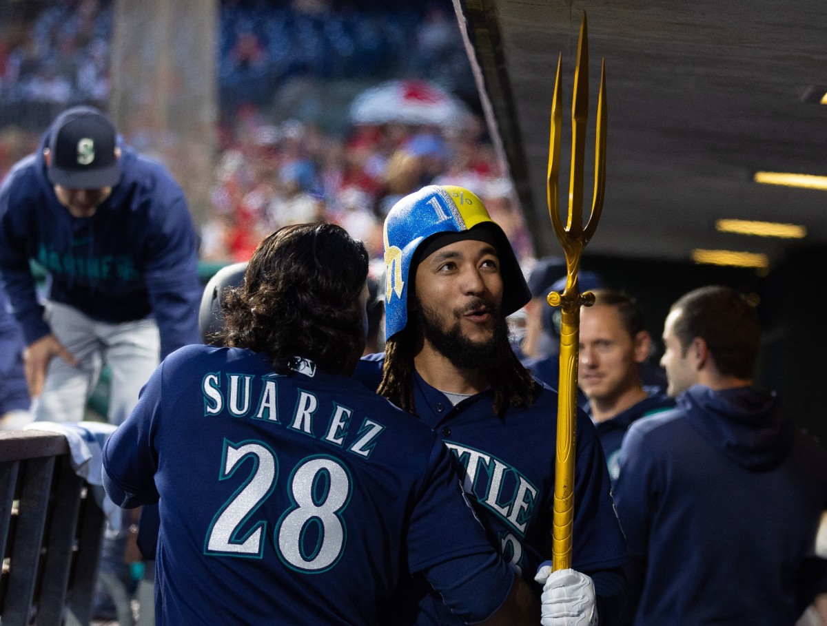 Seattle Mariners' JP Crawford and Julio Rodriguez Go Back-to-Back