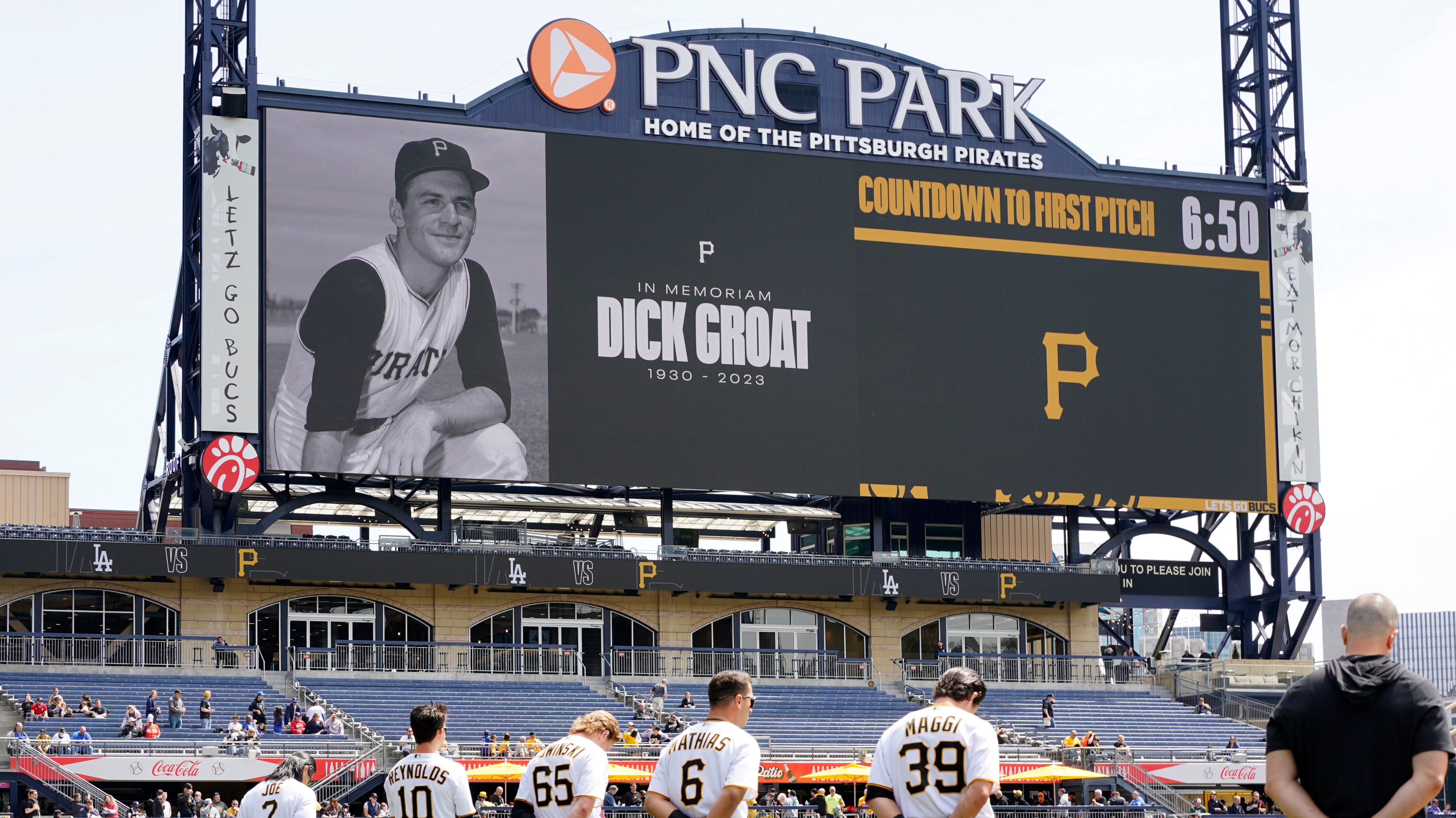 Dick Groat, Pirates Legend and Duke College Basketball Star, Dies at 92, Sports-illustrated