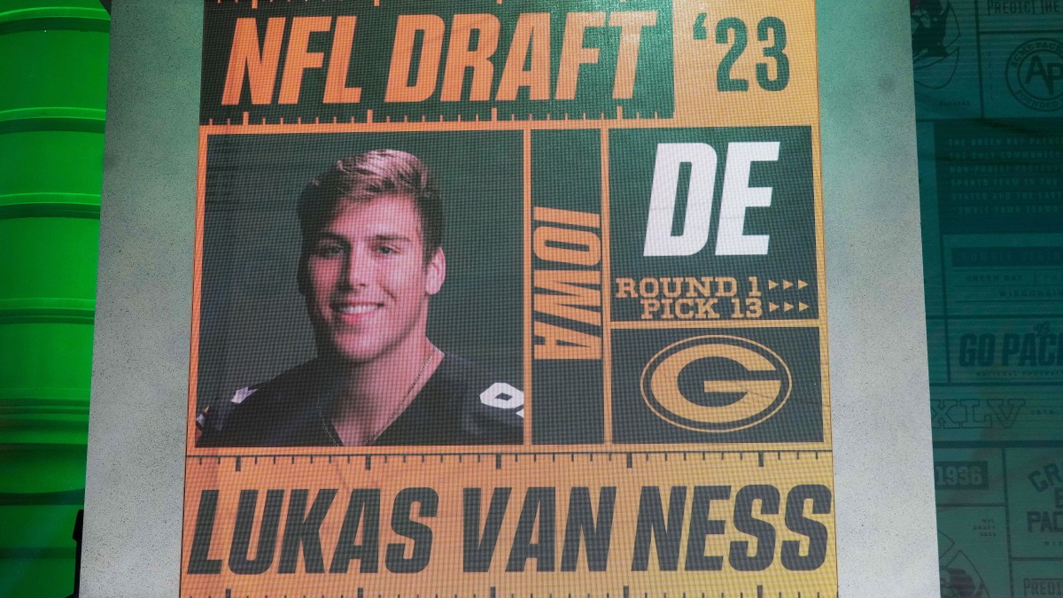 NFL Draft Grades on Packers’ FirstRound Pick Lukas Van Ness Sports