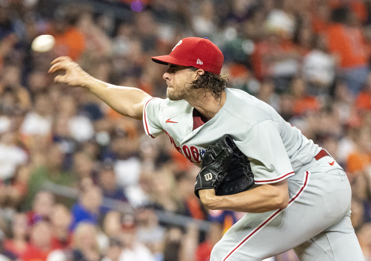 Aaron Nola tosses a gem, Phillies crush Diamondbacks to take