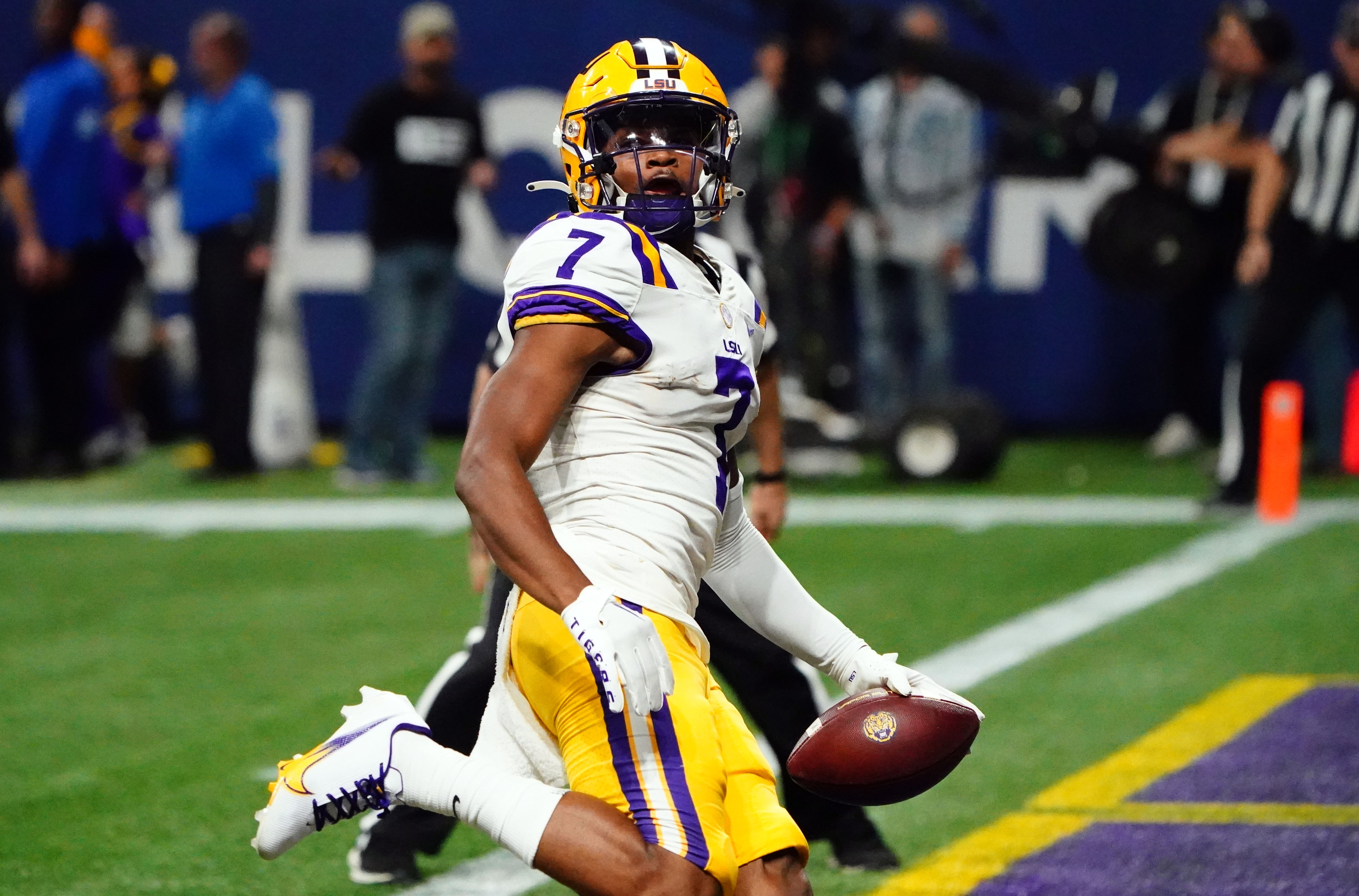 2023 NFL Draft: LSU WR Kayshon Boutte selected by Patriots in 6th round  (No. 187 overall)