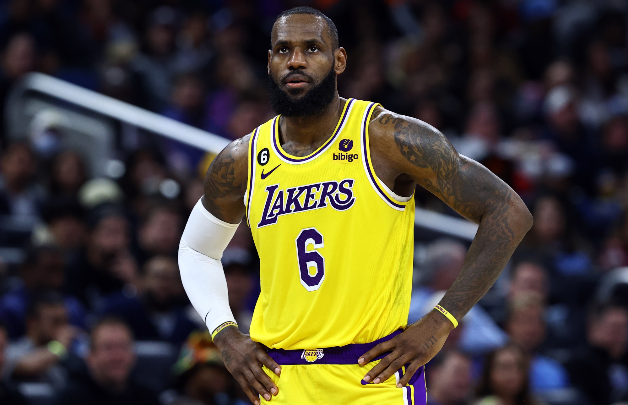 LeBron James' Injury Status For Lakers-Warriors Game - Fastbreak On ...