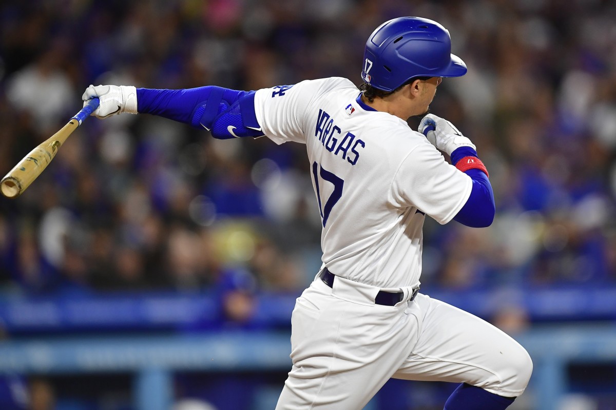 Dodgers News: Miguel Vargas Working with Coaches to Get Swing Back