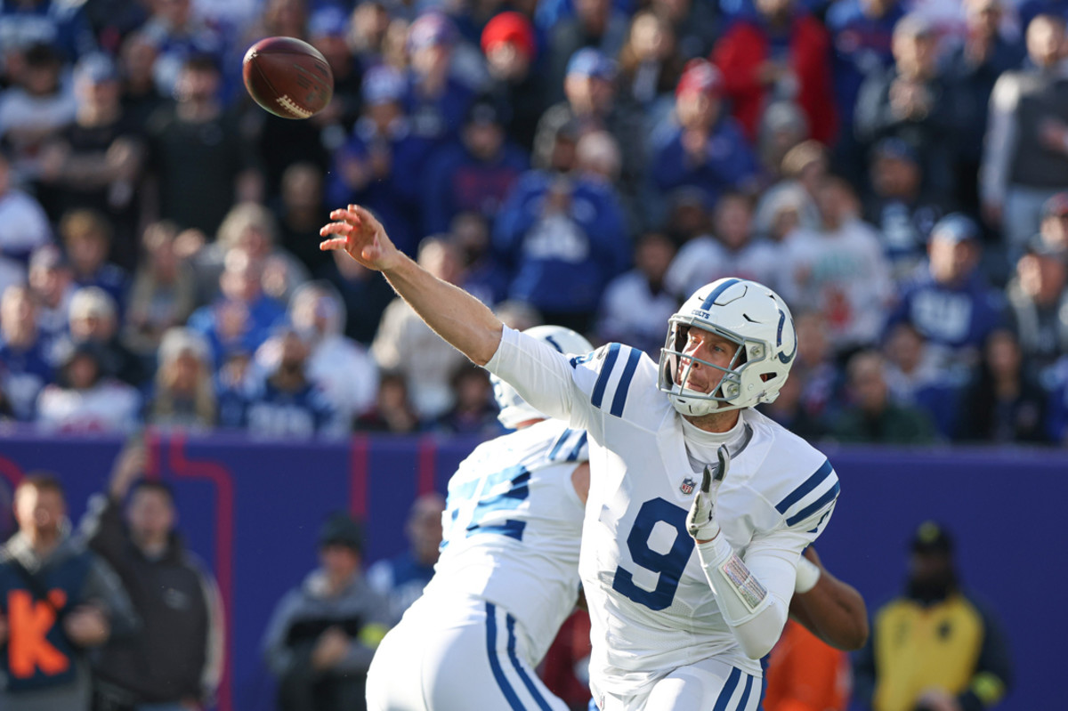 Indianapolis Colts: 6 things to know about QB Nick Foles