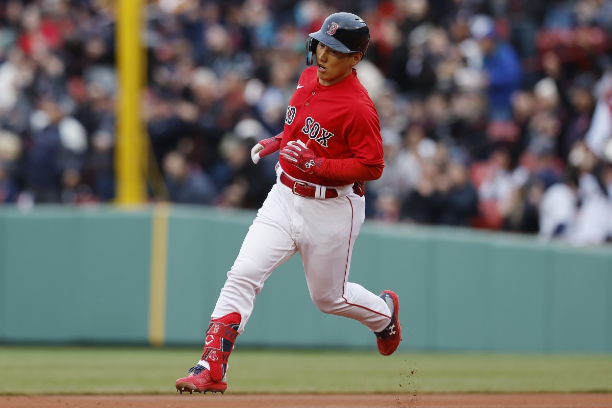 Andrew Benintendi continues as Red Sox leadoff hitter
