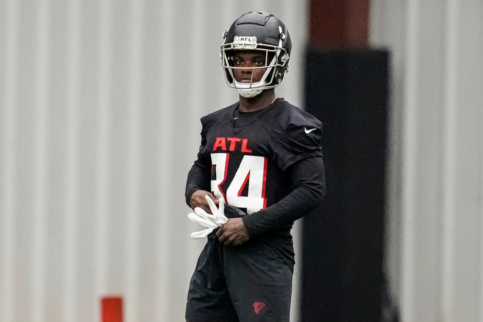 Atlanta Falcons cornerback Clark Phillips III returns to practice