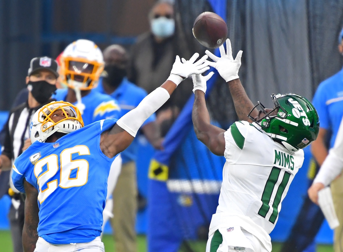 LA Chargers debut Navy Blue Uniforms-, Chargers uniform hype