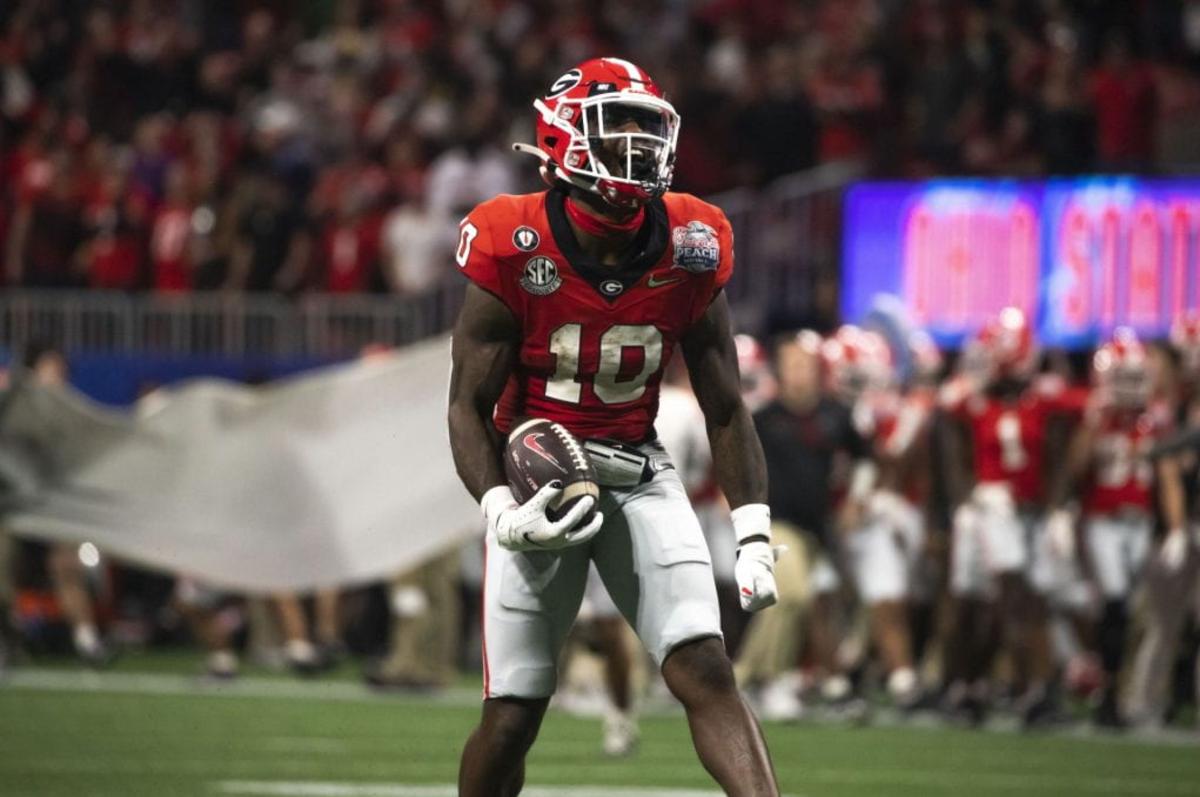 WR Kearis Jackson celebrates after making a critical reception against Ohio State in Georgia's 42-41 Peach Bowl victory over the Buckeyes.