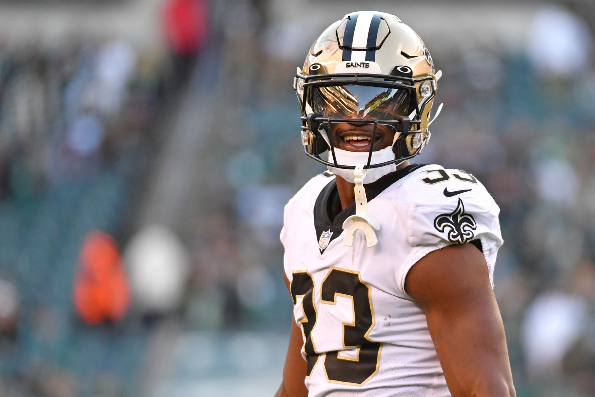 Kirk Merritt Working With Saints Running Backs - Sports Illustrated New  Orleans Saints News, Analysis and More