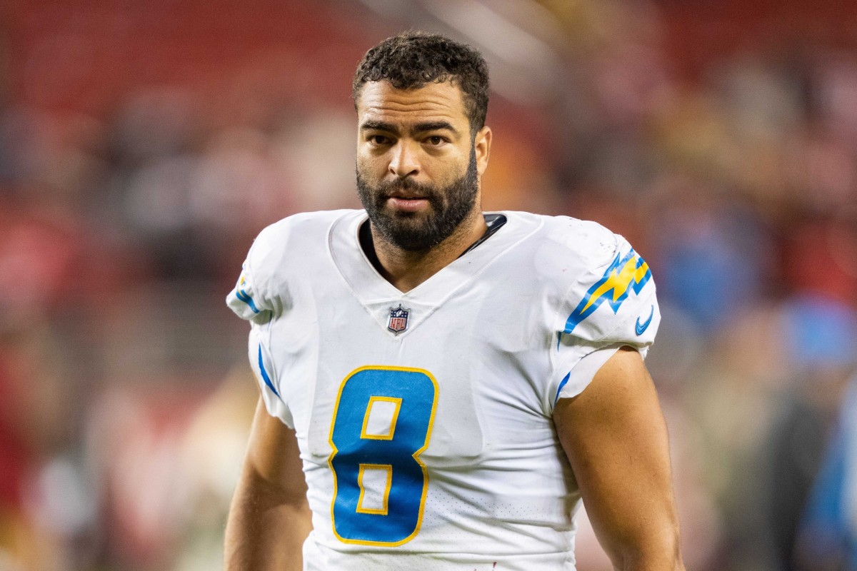 Kyle Van Noy of the Los Angeles Chargers looks down field against