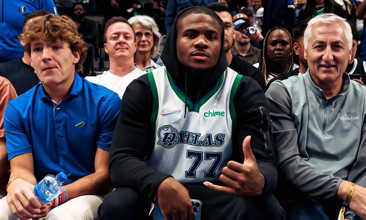 Cowboys' Micah Parsons trolls Patriots fans with Tatum jersey