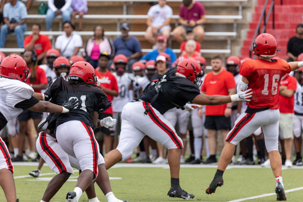 Auburn football commit Malik Autry during Opelika's 2023 spring game.