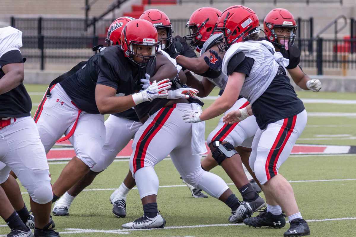 Auburn football commit Malik Autry during Opelika's 2023 spring game.