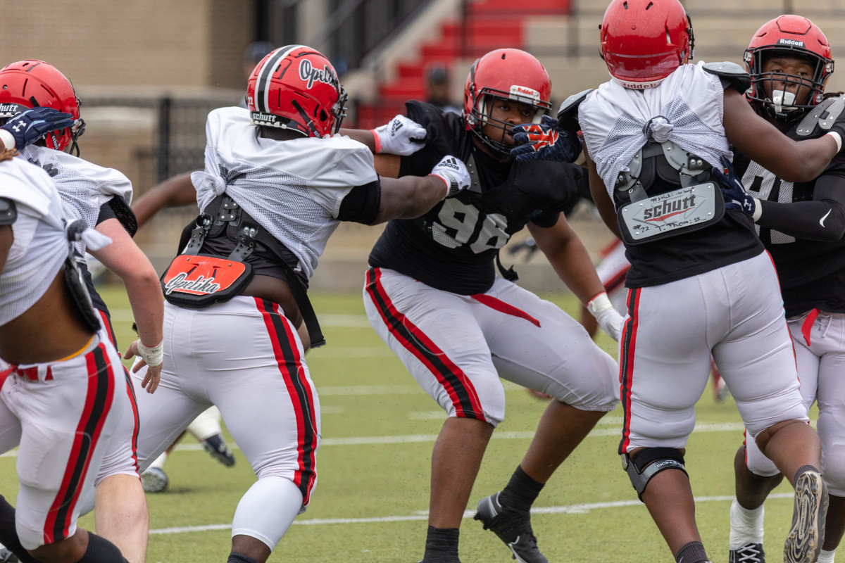 Gallery: Auburn Commit Malik Autry Performs During Opelika High School 