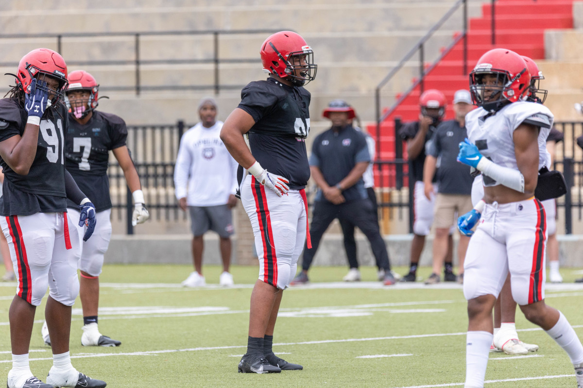 Auburn football commit Malik Autry during Opelika's 2023 spring game.