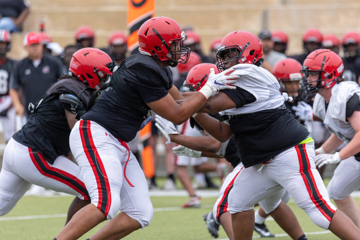 Auburn football commit Malik Autry during Opelika's 2023 spring game.