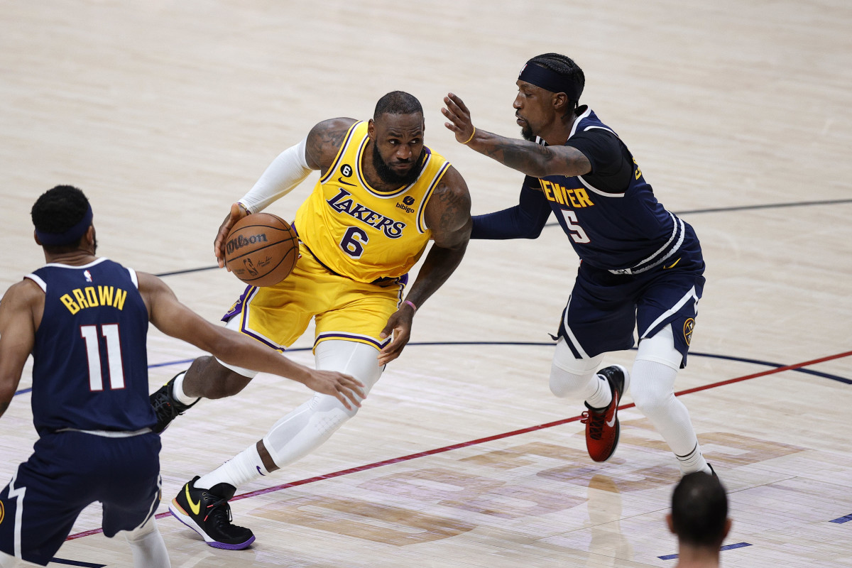 LeBron James pulls up to the Lakers vs Nuggets season-opener with