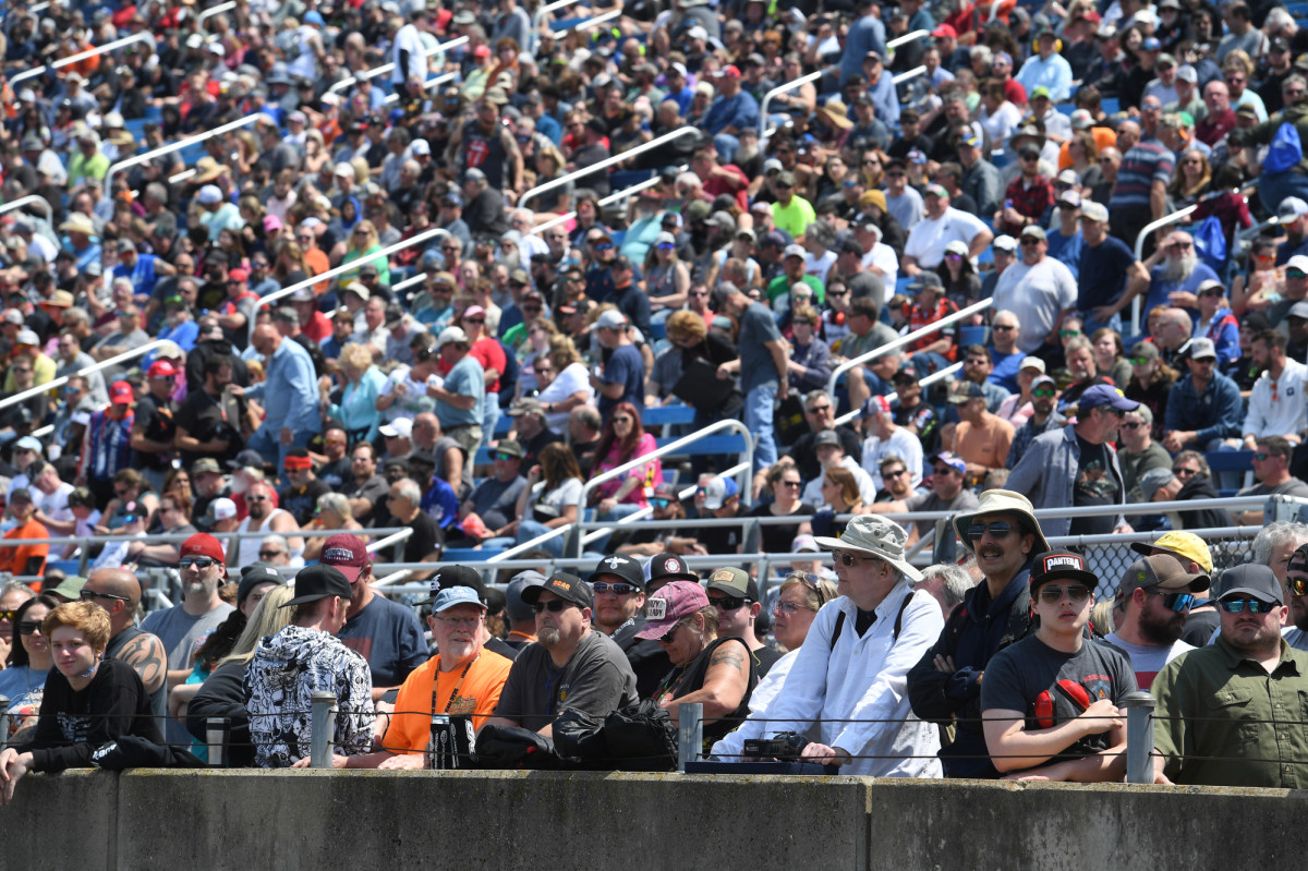 Fans turned out in droves all weekend for the NHRA's first return to Route 66 Raceway since 2019. Drivers universally said they want to see the series return to the suburban Chicago again next year. Photo courtesy NHRA.