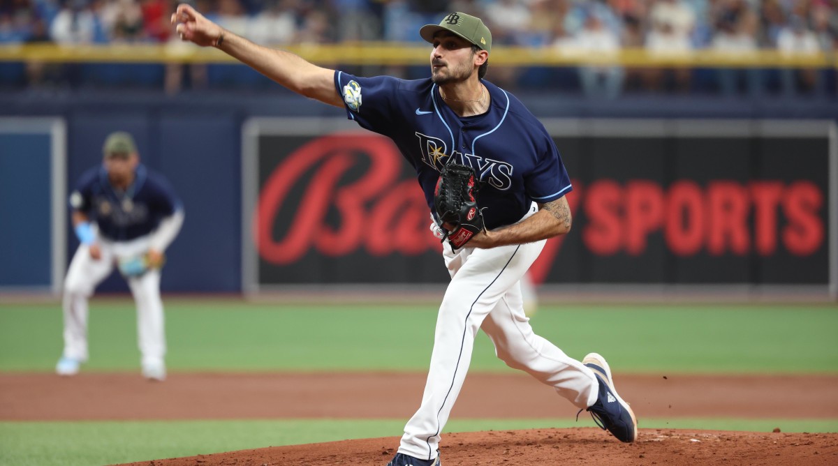 Zach Eflin pitching for the Rays