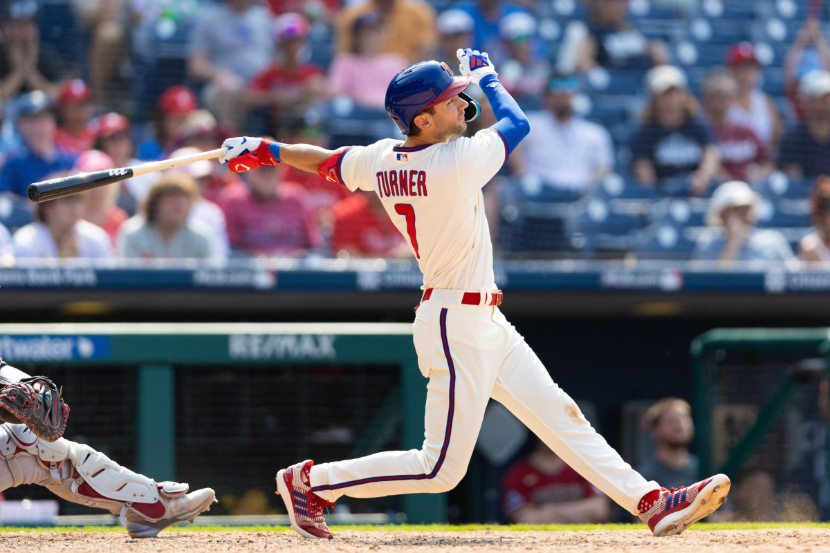 Trea Turner on Bryce Harper, his 11-Year Contract, and Turning Boos to  Cheers 