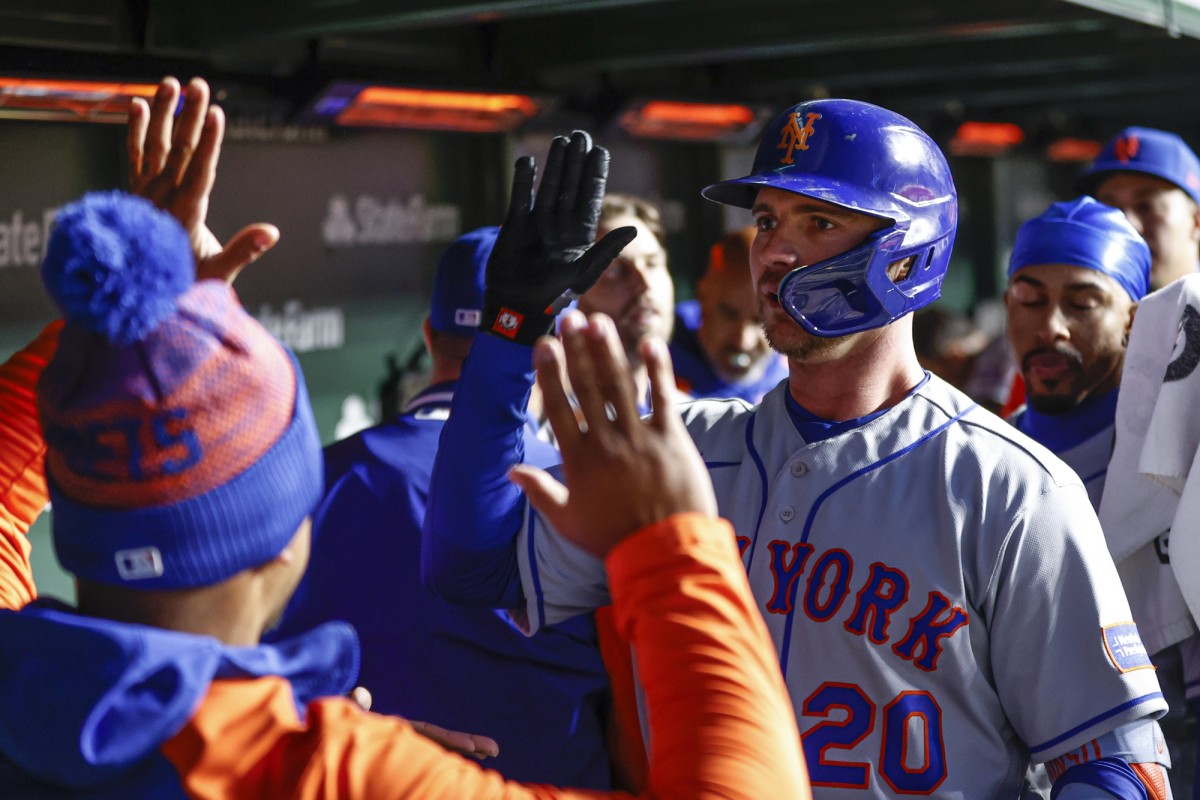 New York Mets' Slugger Pete Alonso Ties.Himself Atop This List