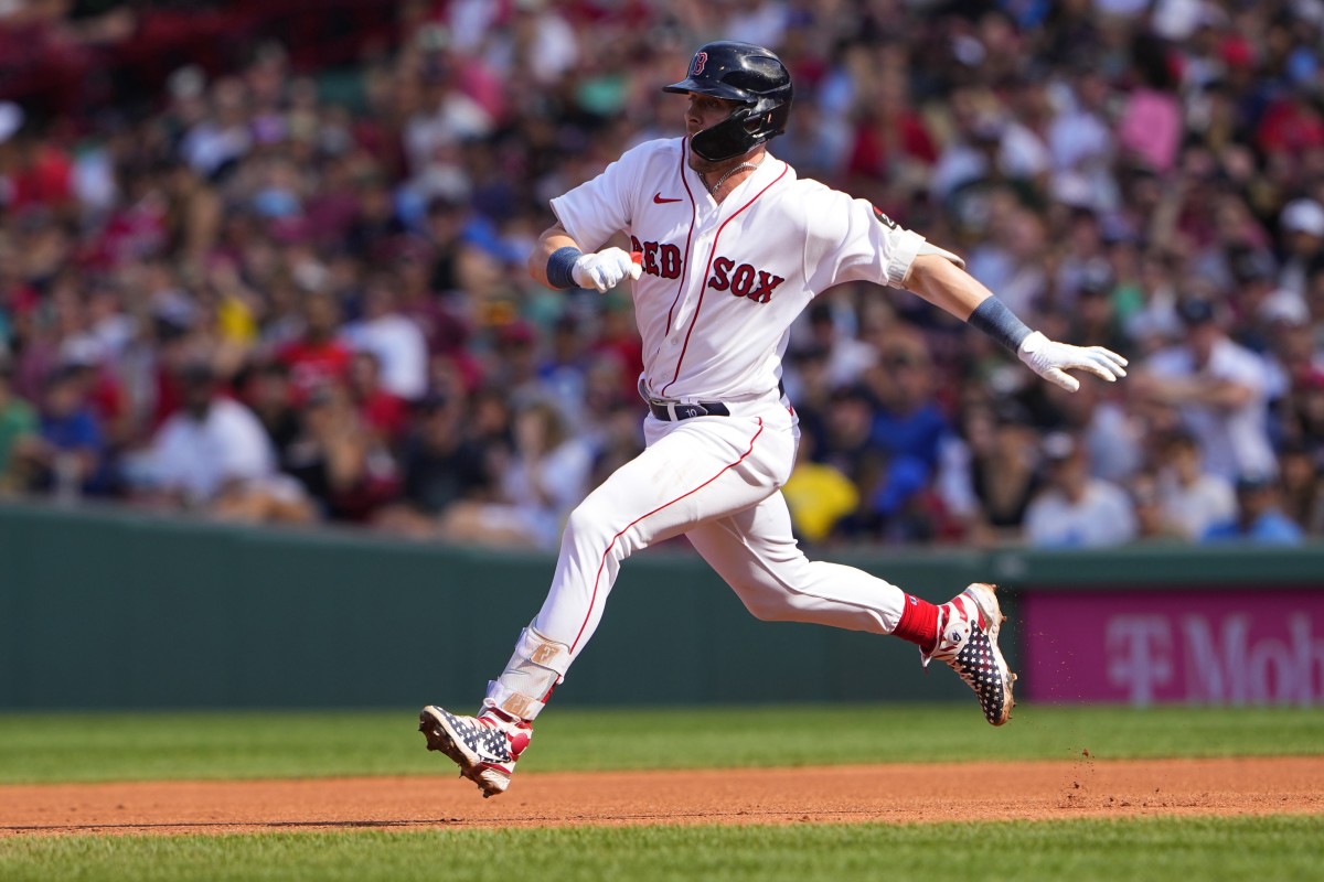 Red Sox's Trevor Story returns to the field following wrist injury