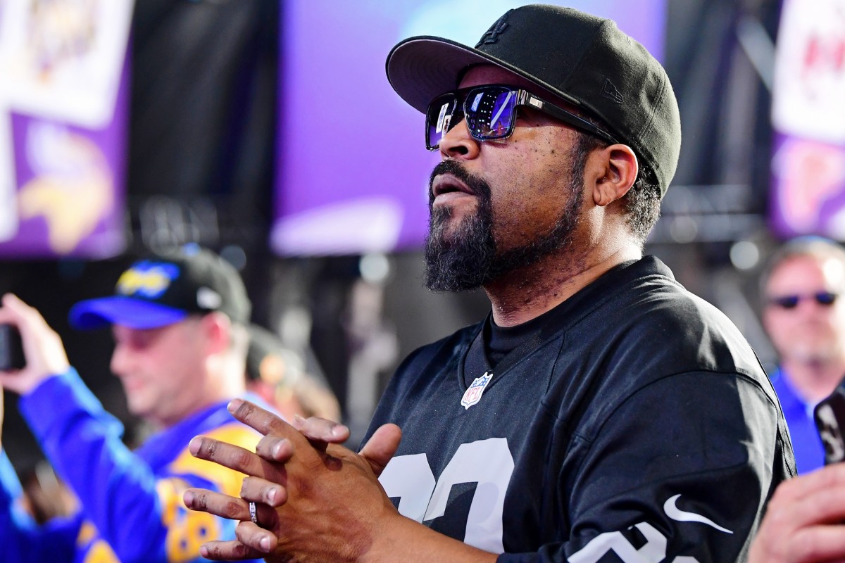 Ice Cube Shares Serious Message for Ja Morant - Sports Illustrated ...