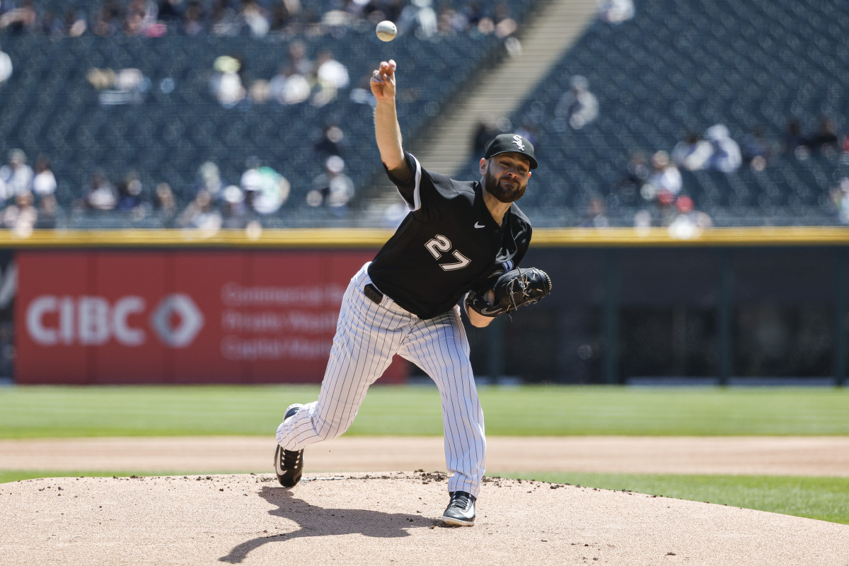 May 4, 2023; Chicago, Illinois, USA; Chicago White Sox starting pitcher Lucas Giolito (27) pitches against the Minnesota Twins during the first inning at Guaranteed Rate Field.